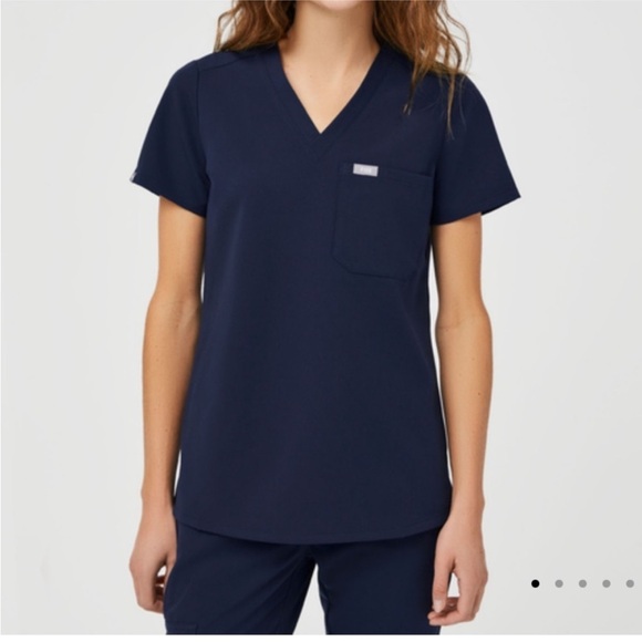 Figs Navy Scrub Top size XL - Picture 1 of 5